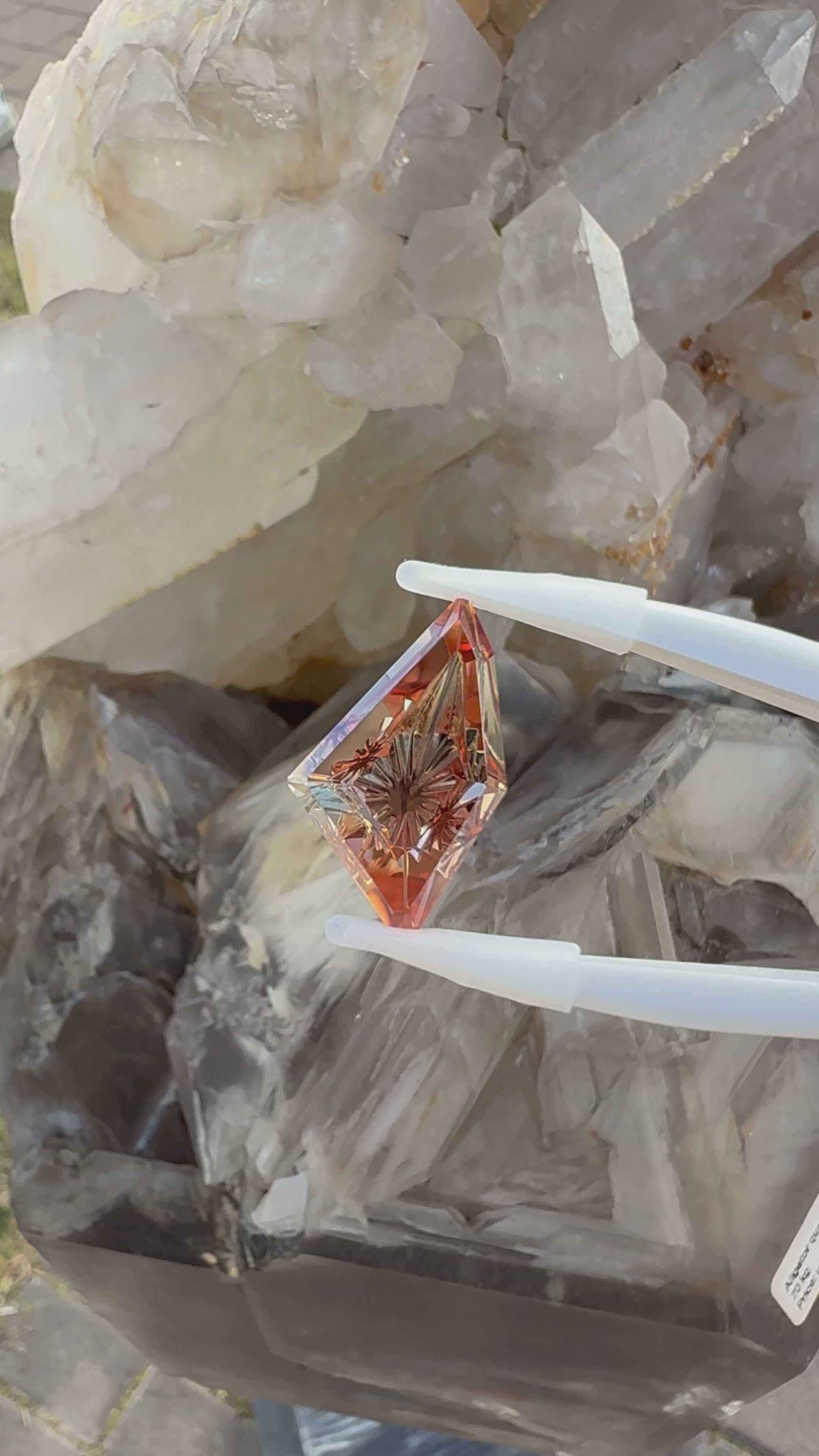 Oregon Sunstone 10.43cts